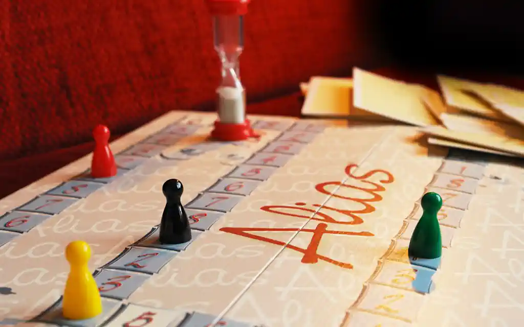 Alias društvena igra