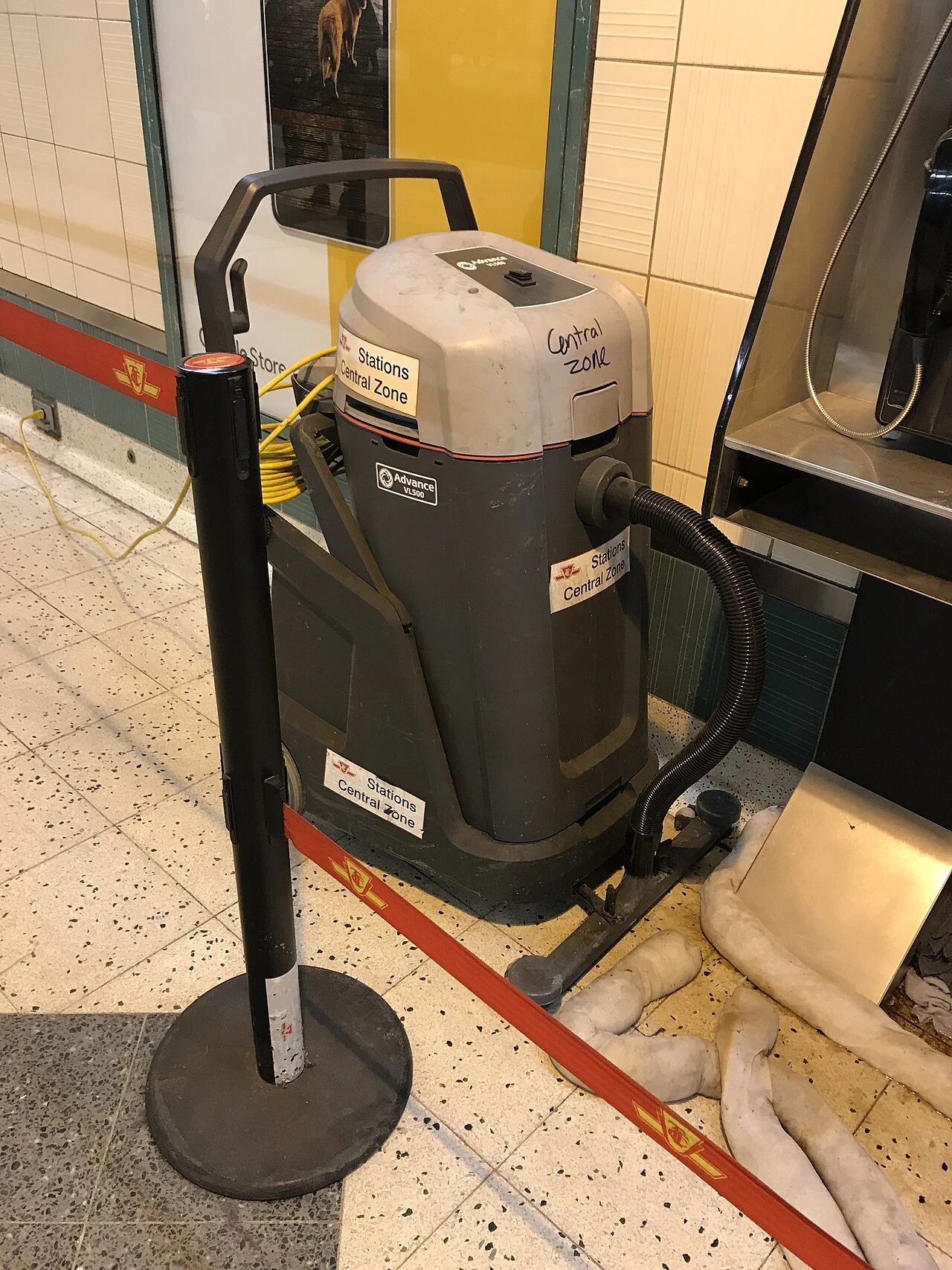 Industrijski mokro-suhi usisavač Advance VL500